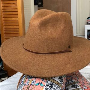 Brixton field hat